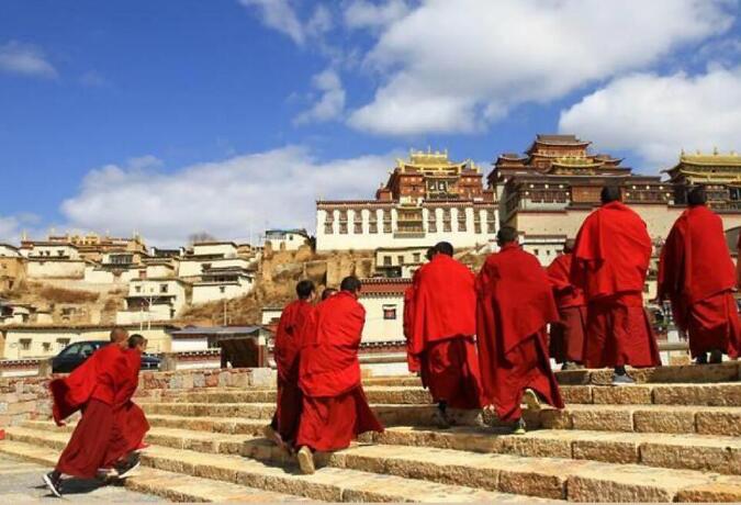 21 Day Shangri-La & the Heart of Kham Tibetan