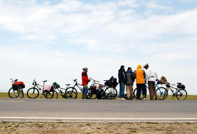 7 Days Biking around Qinghai Lake 