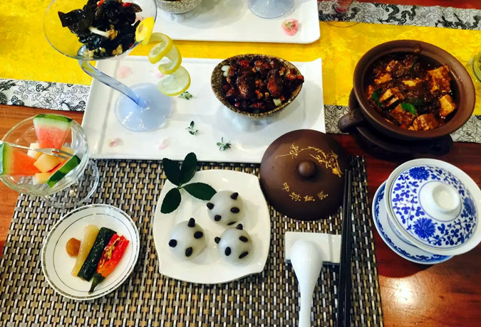 1 Day Panda and Sichuan Cooking Class