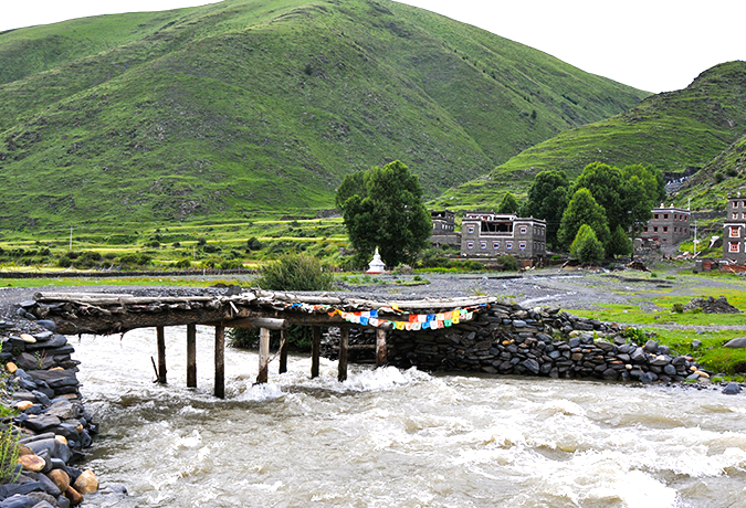 12-Day Step into the Mysterious Land of Shangri-La